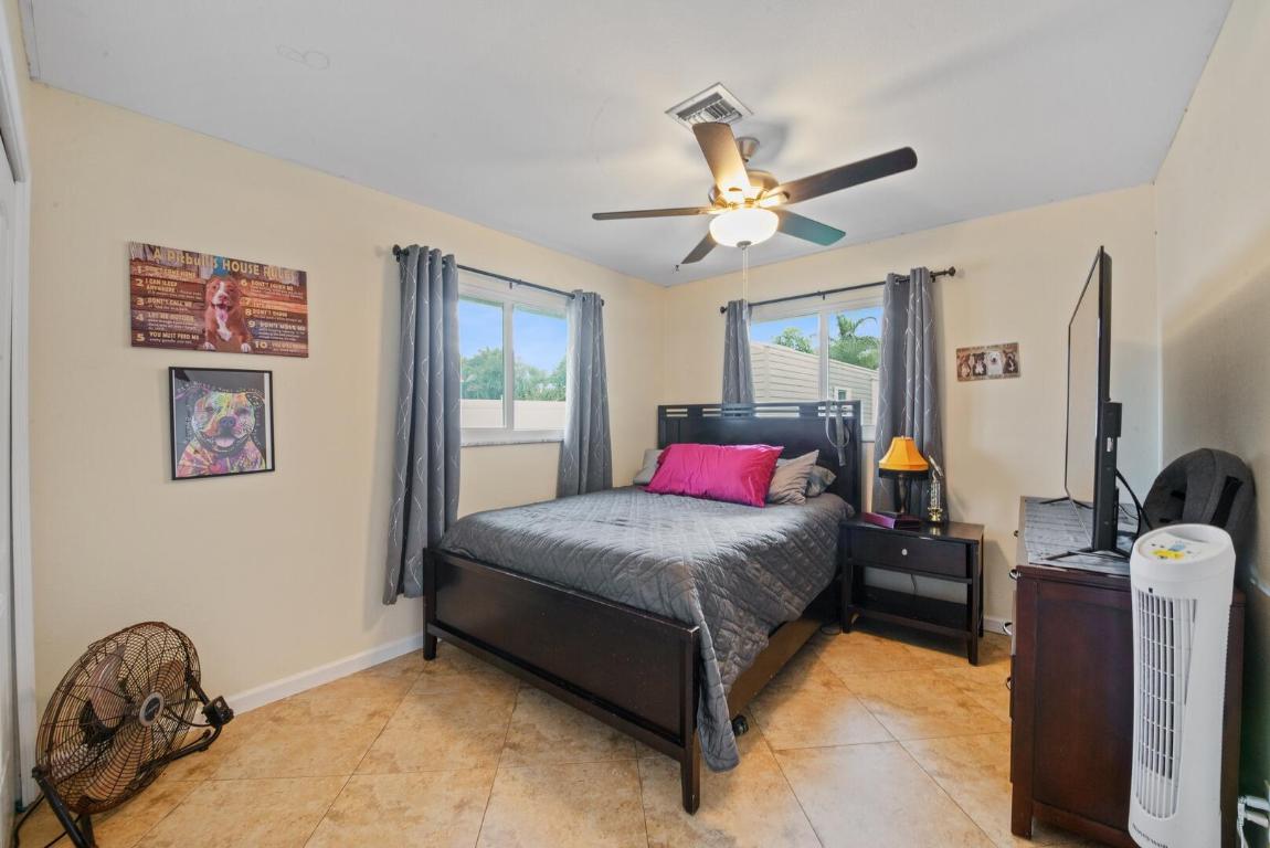 9240 Bracelet Drive, Lake Worth