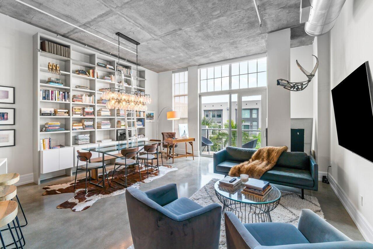 180 NE 4th Avenue Unit: 403