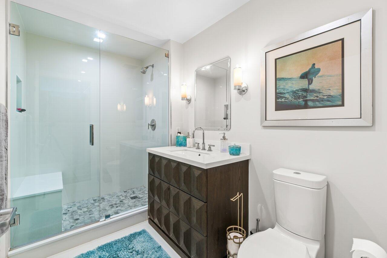 180 NE 4th Avenue Unit: 403