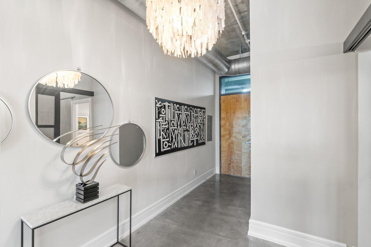 180 NE 4th Avenue Unit: 403