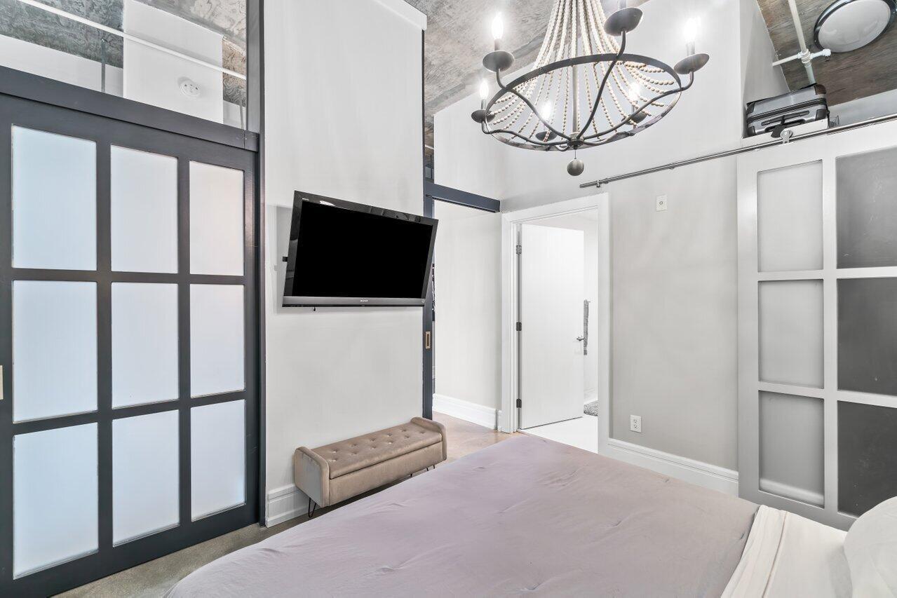 180 NE 4th Avenue Unit: 403