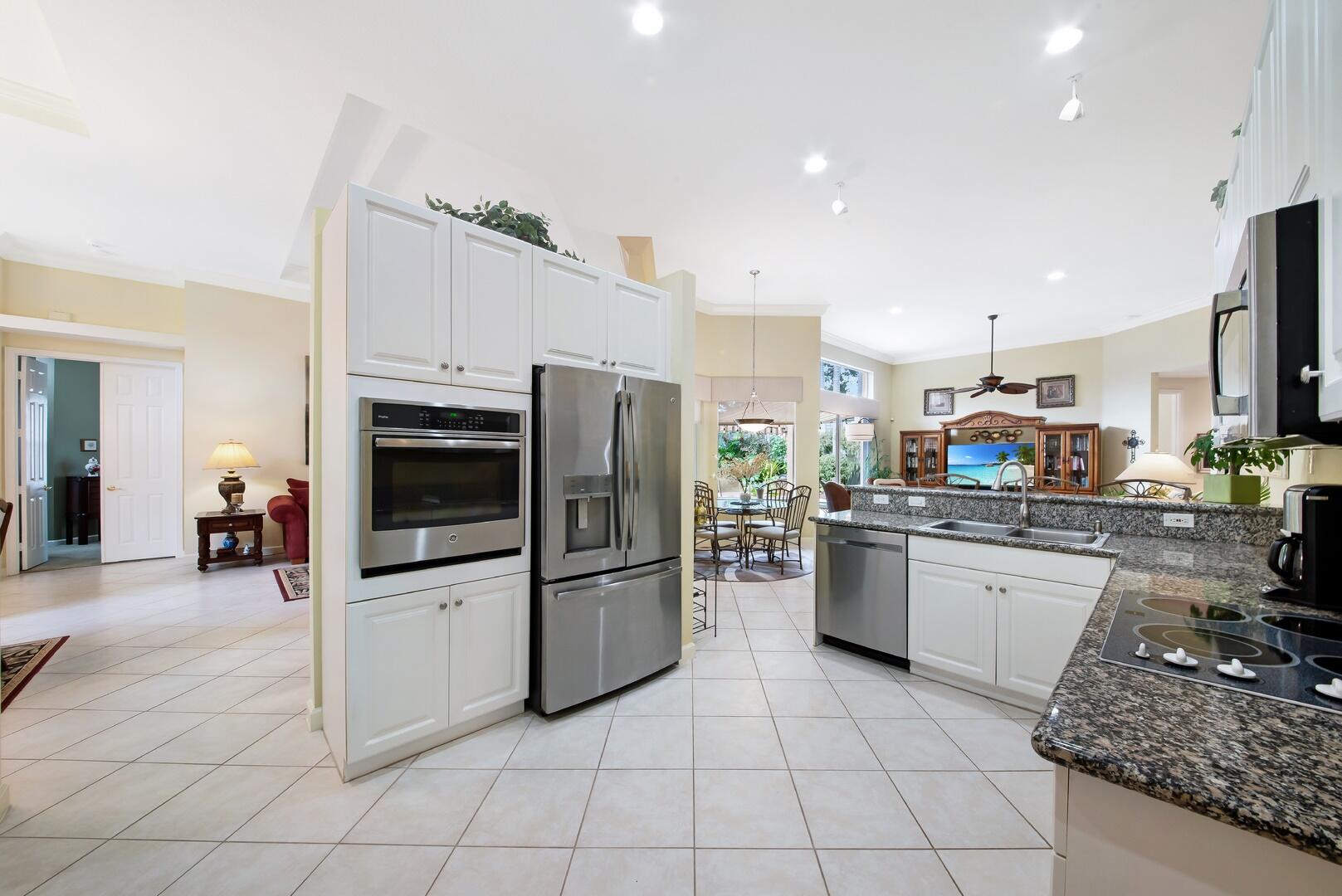 12597 Oak Run Court, Boynton Beach