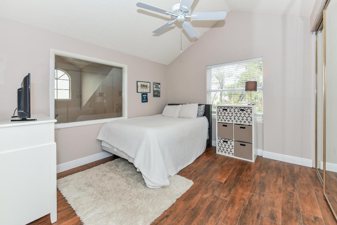 8122 Northboro Court 22d, Lake Clarke Shores Unit: 22d