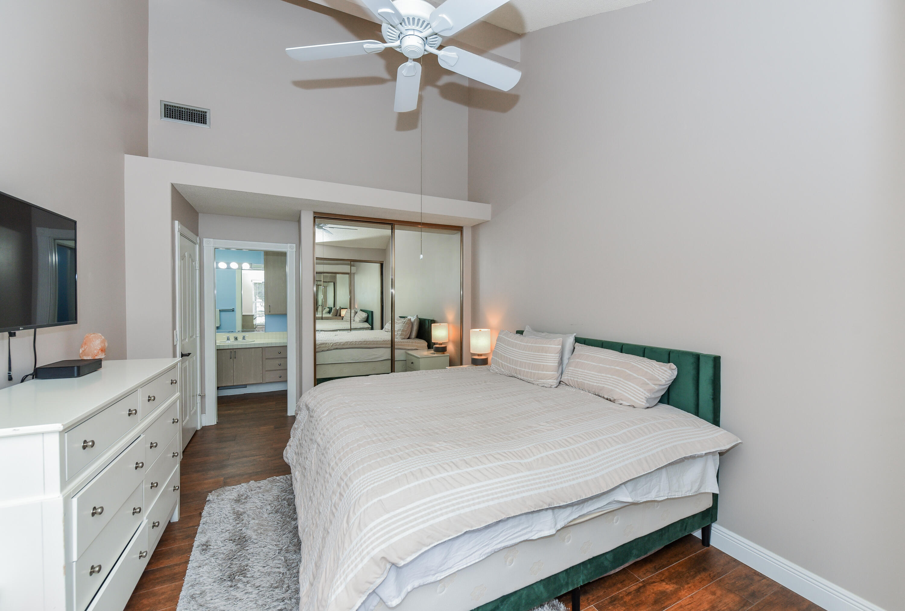 8122 Northboro Court 22d, Lake Clarke Shores Unit: 22d