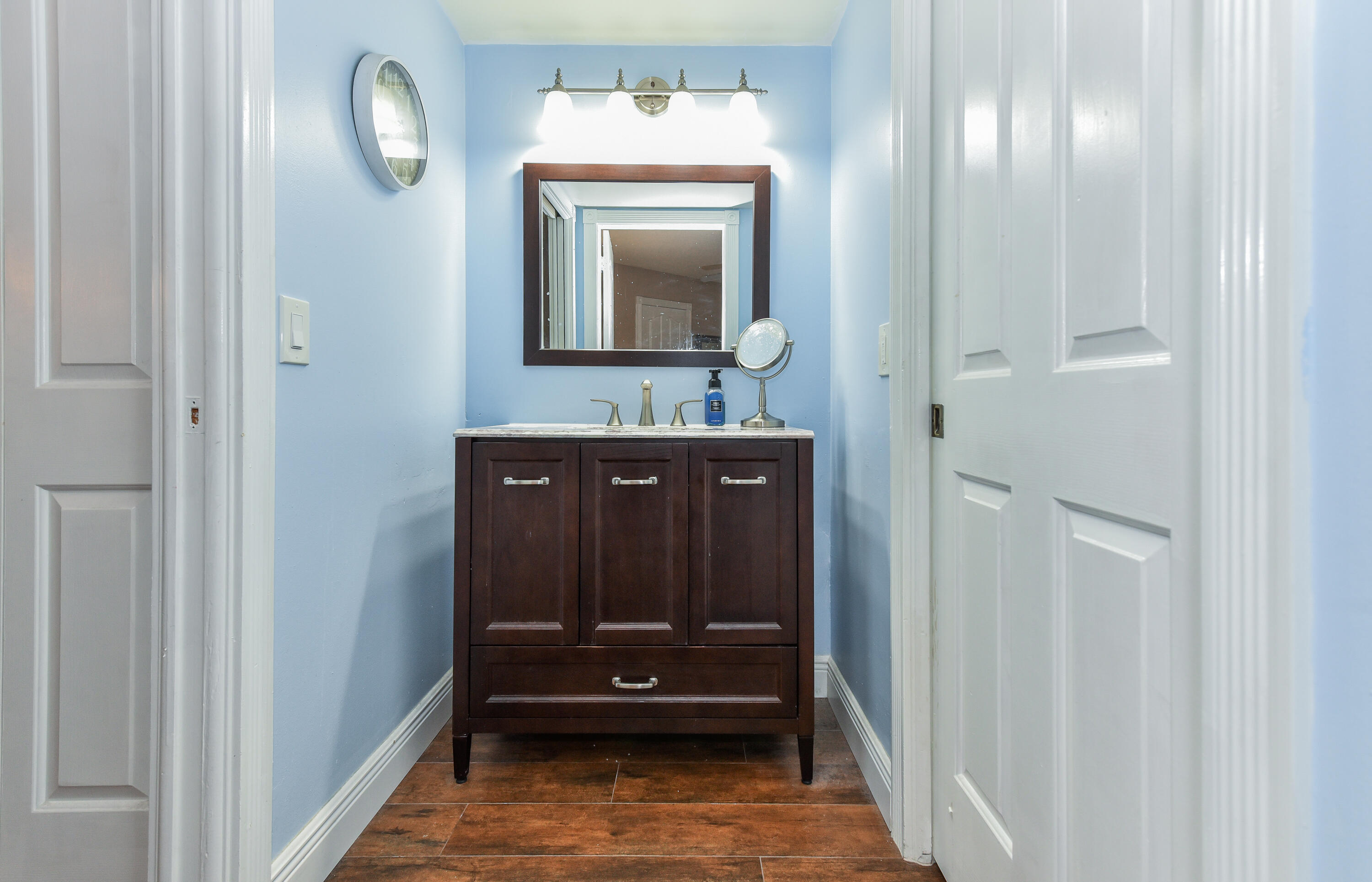 8122 Northboro Court 22d, Lake Clarke Shores Unit: 22d