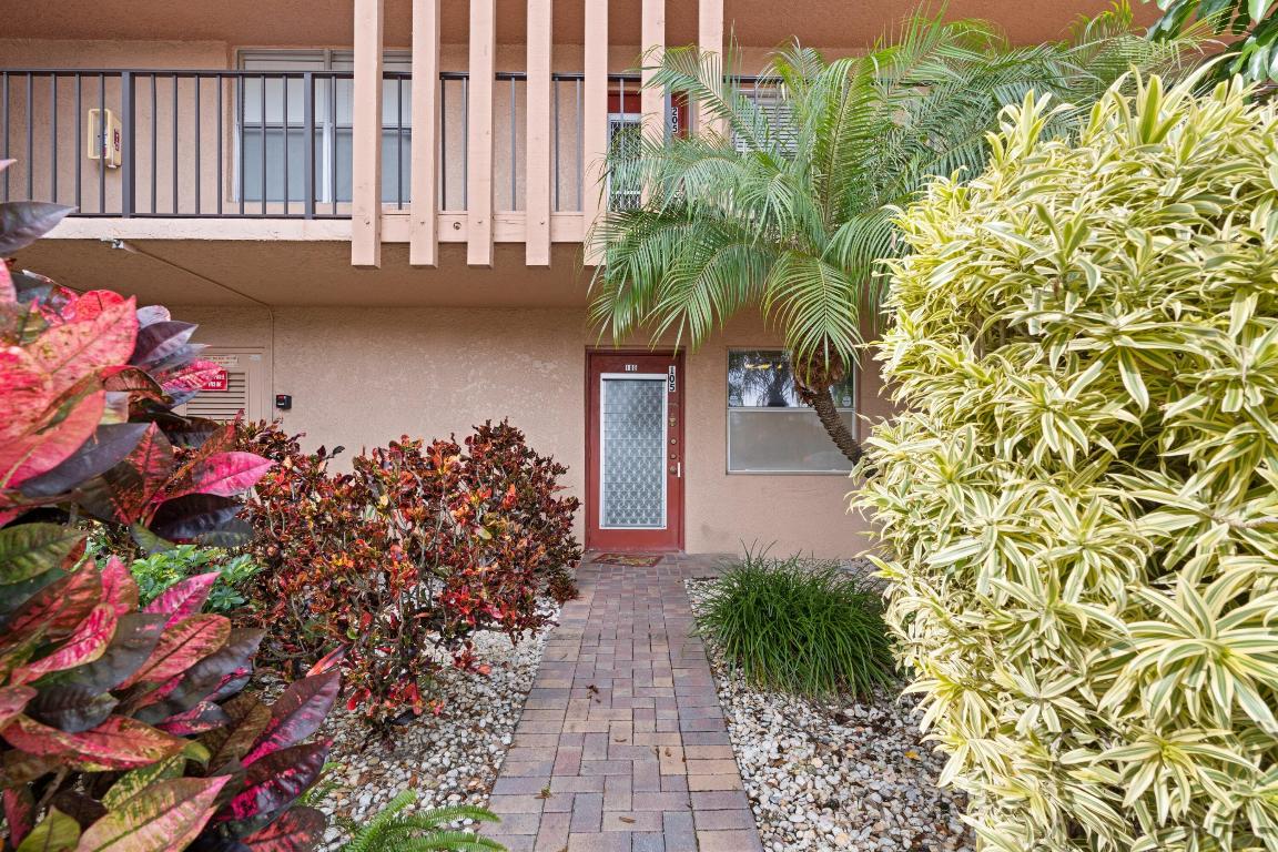 7300 Lake Cir Drive 105, Margate Unit: 105