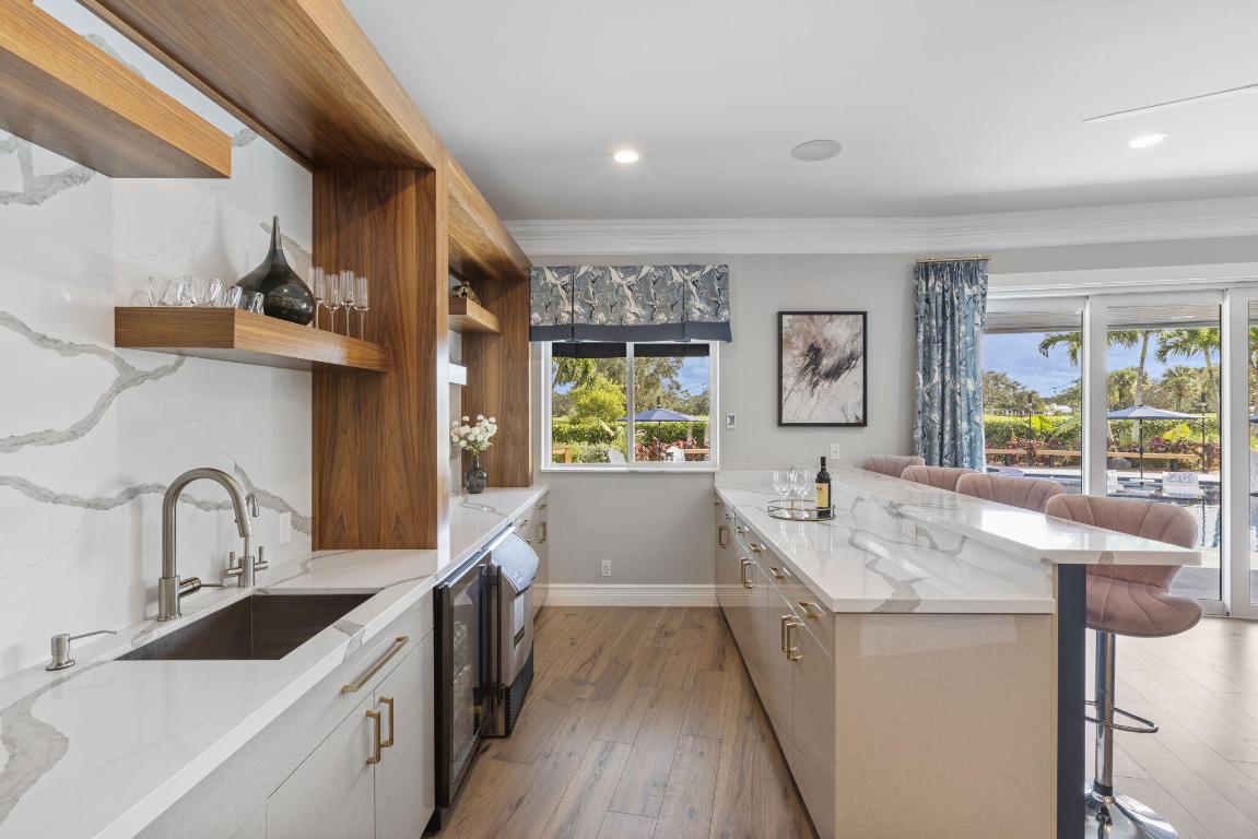 600 Atlantis Estates Way, Atlantis