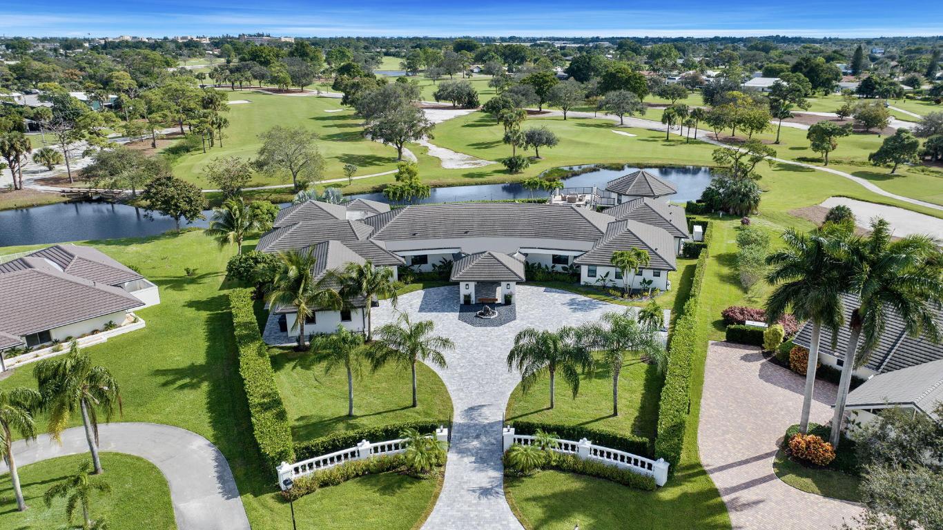 600 Atlantis Estates Way, Atlantis