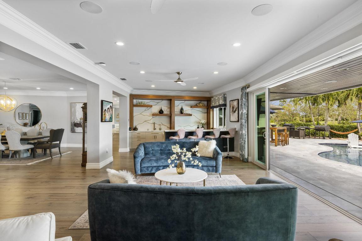 600 Atlantis Estates Way, Atlantis