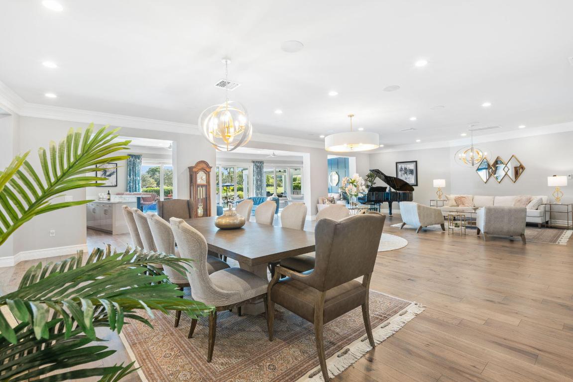 600 Atlantis Estates Way, Atlantis