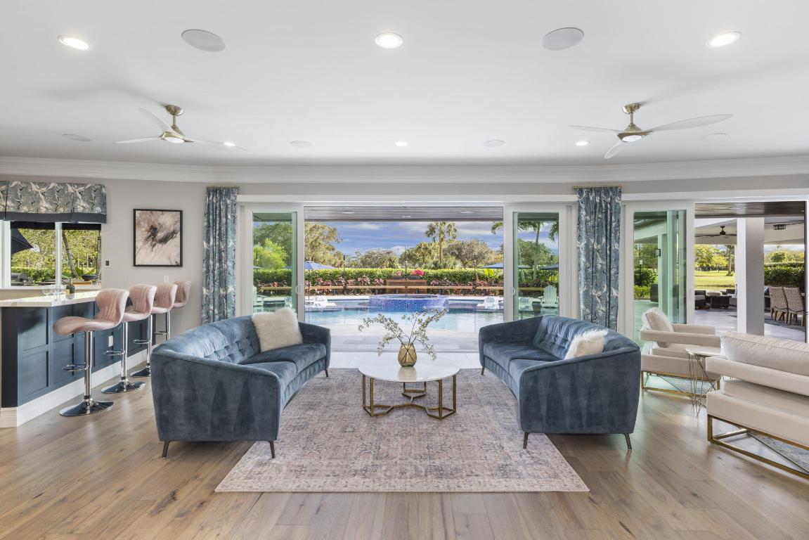 600 Atlantis Estates Way, Atlantis