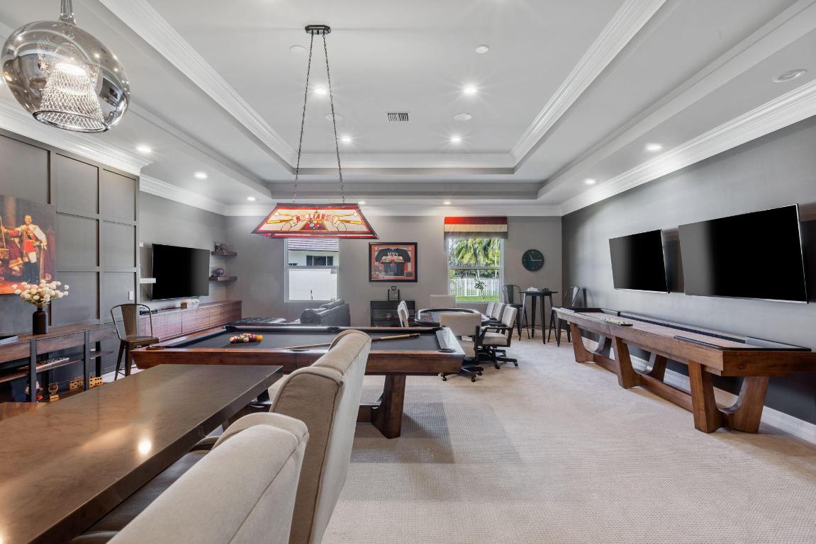 600 Atlantis Estates Way, Atlantis