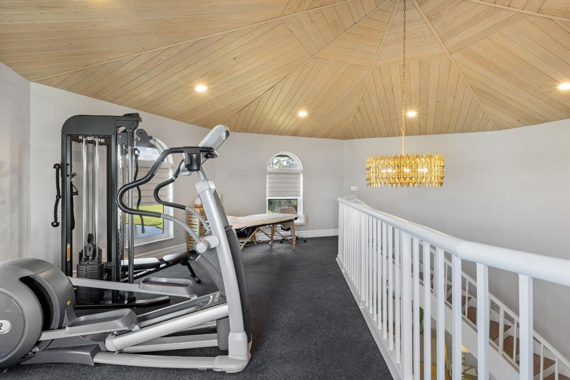 600 Atlantis Estates Way, Atlantis