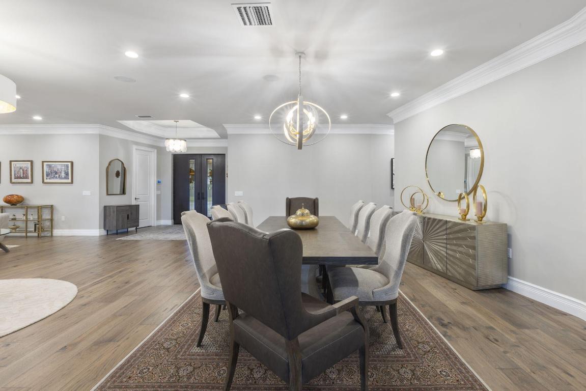 600 Atlantis Estates Way, Atlantis