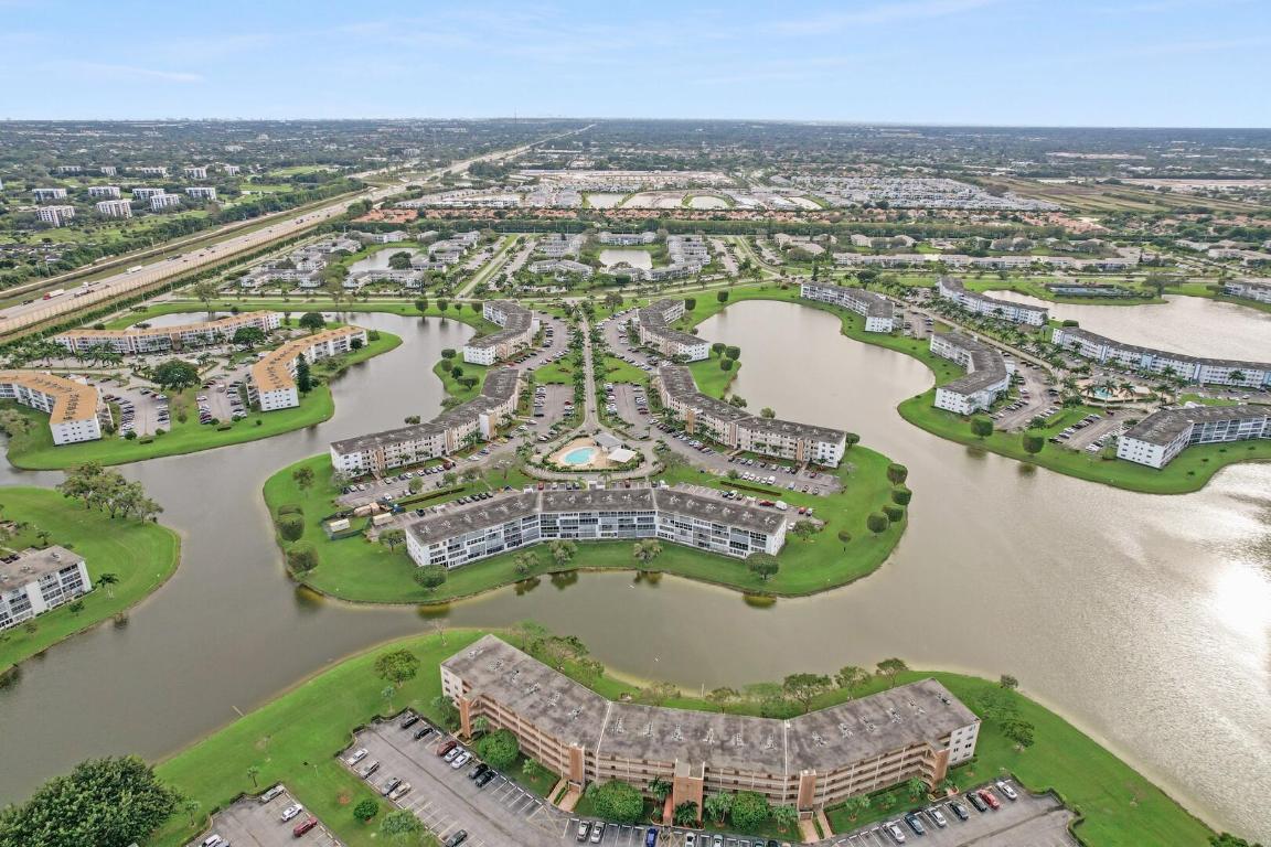 2043 Guildford C, Boca Raton