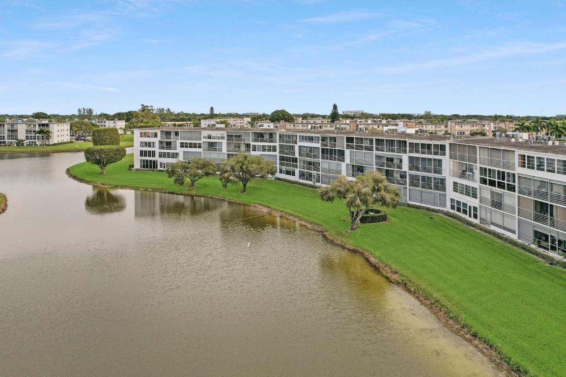 2043 Guildford C, Boca Raton