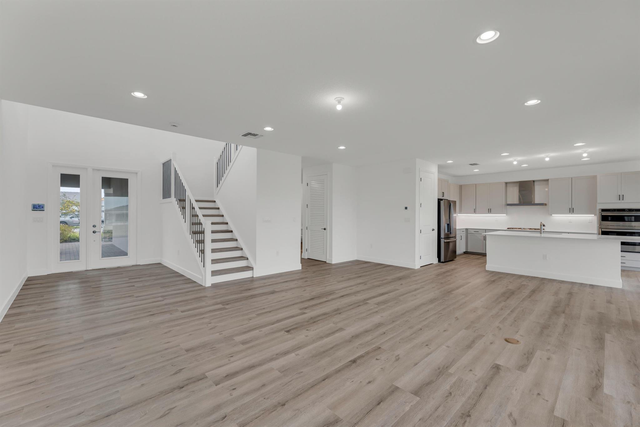 1407 Thistle Place