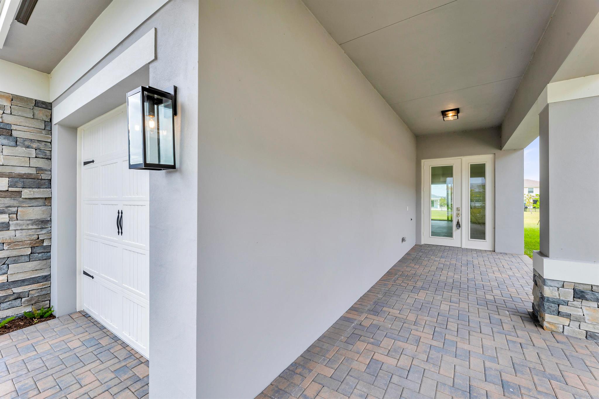 1407 Thistle Place