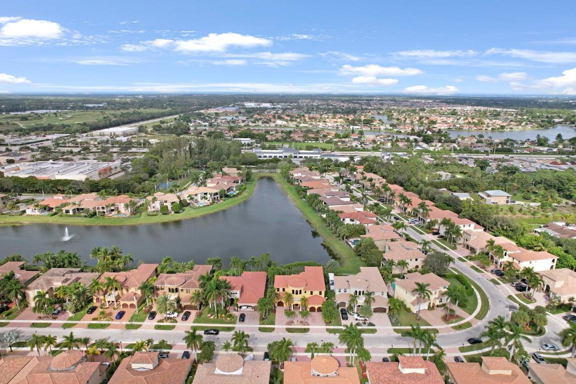 8815 Club Estates Way, Lake Worth