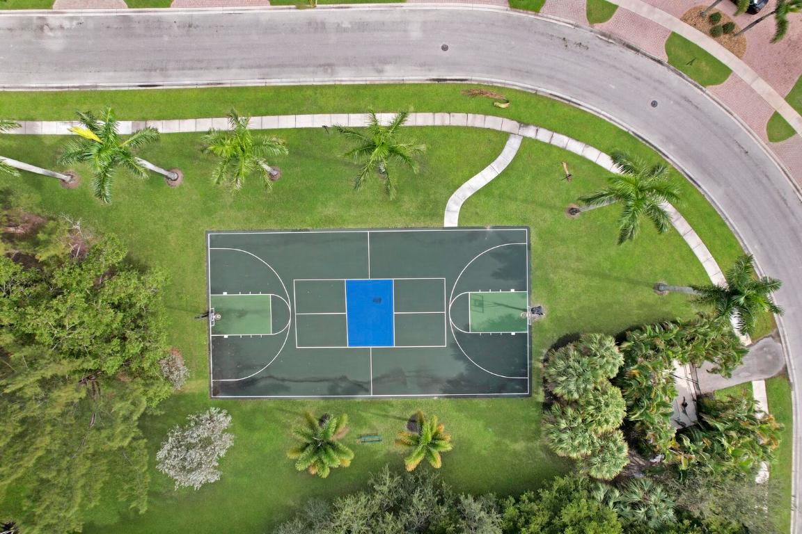 8815 Club Estates Way, Lake Worth