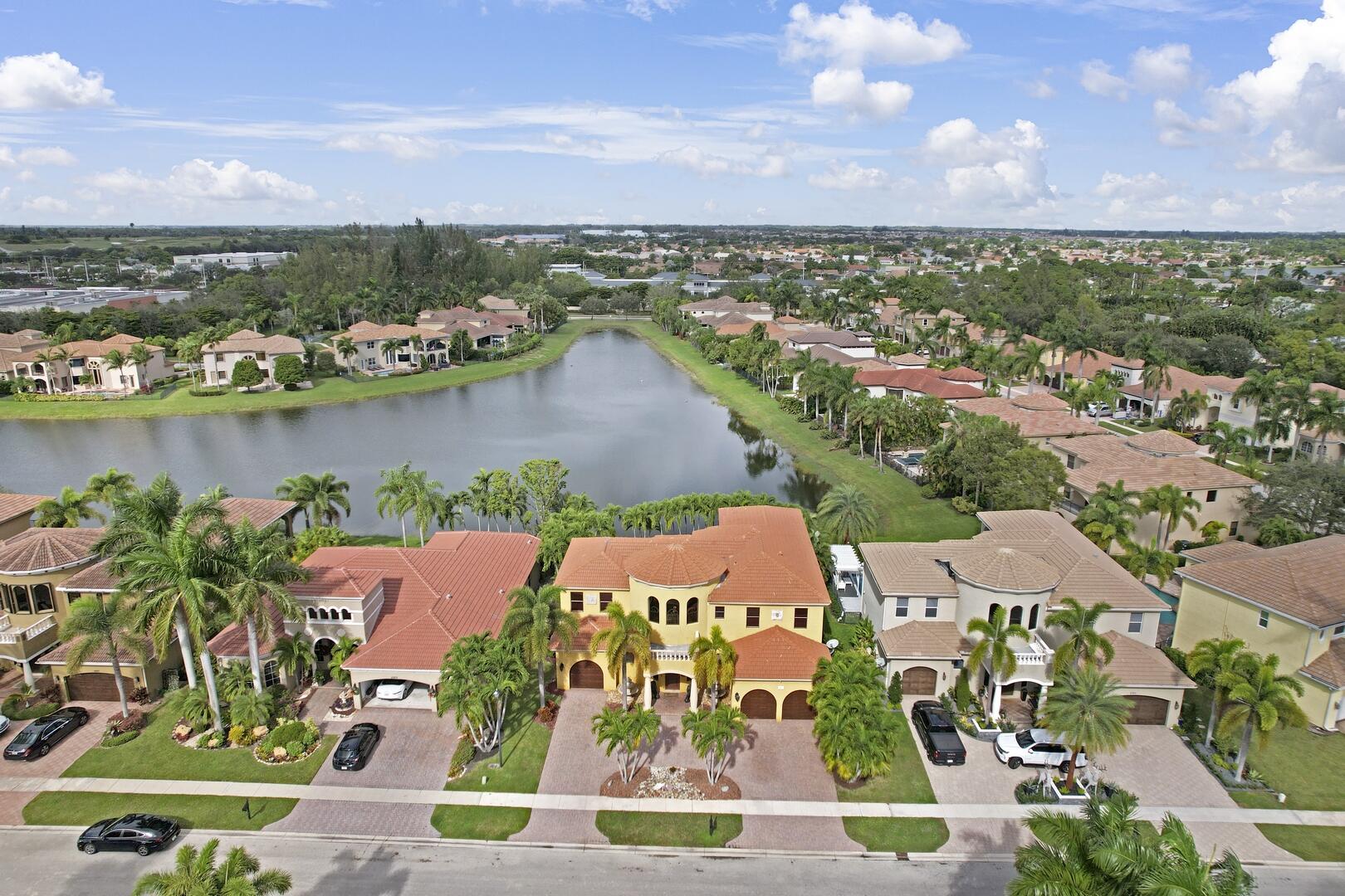 8815 Club Estates Way, Lake Worth