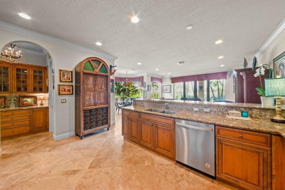 8815 Club Estates Way, Lake Worth