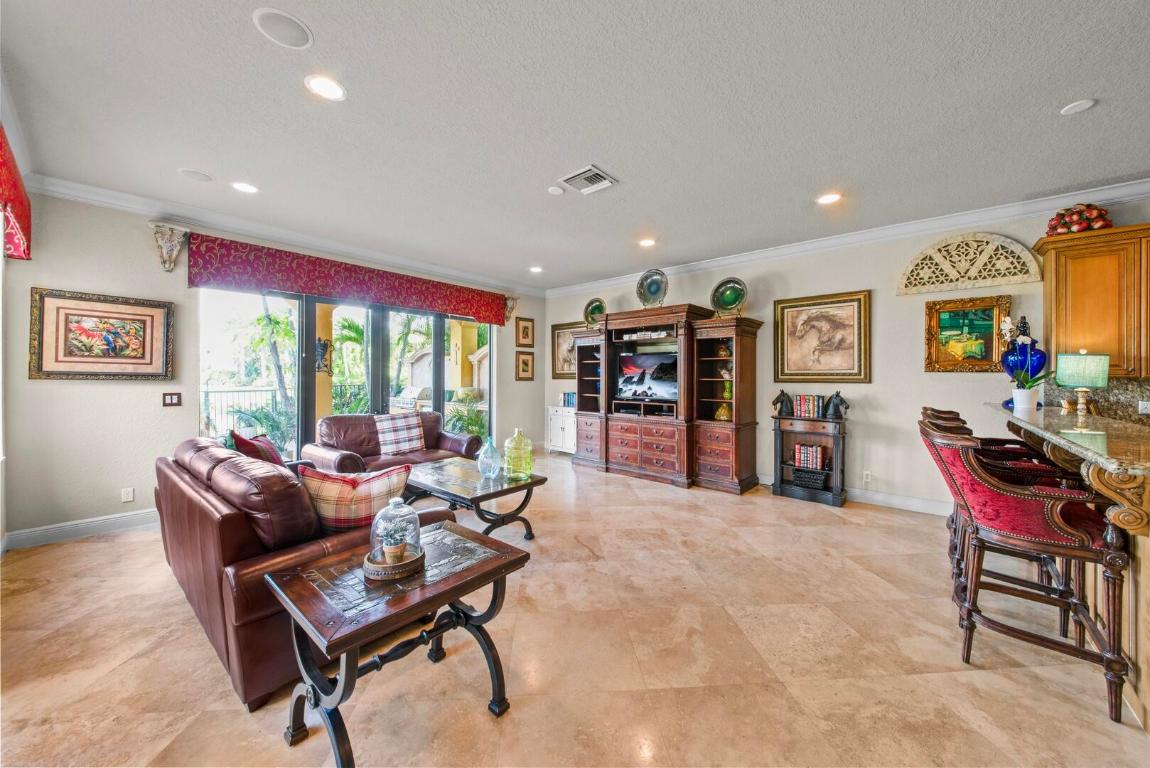 8815 Club Estates Way, Lake Worth