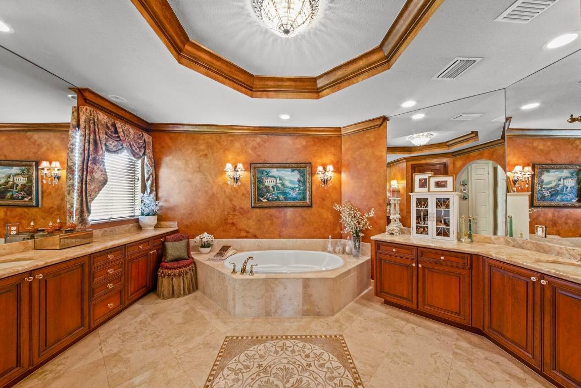 8815 Club Estates Way, Lake Worth