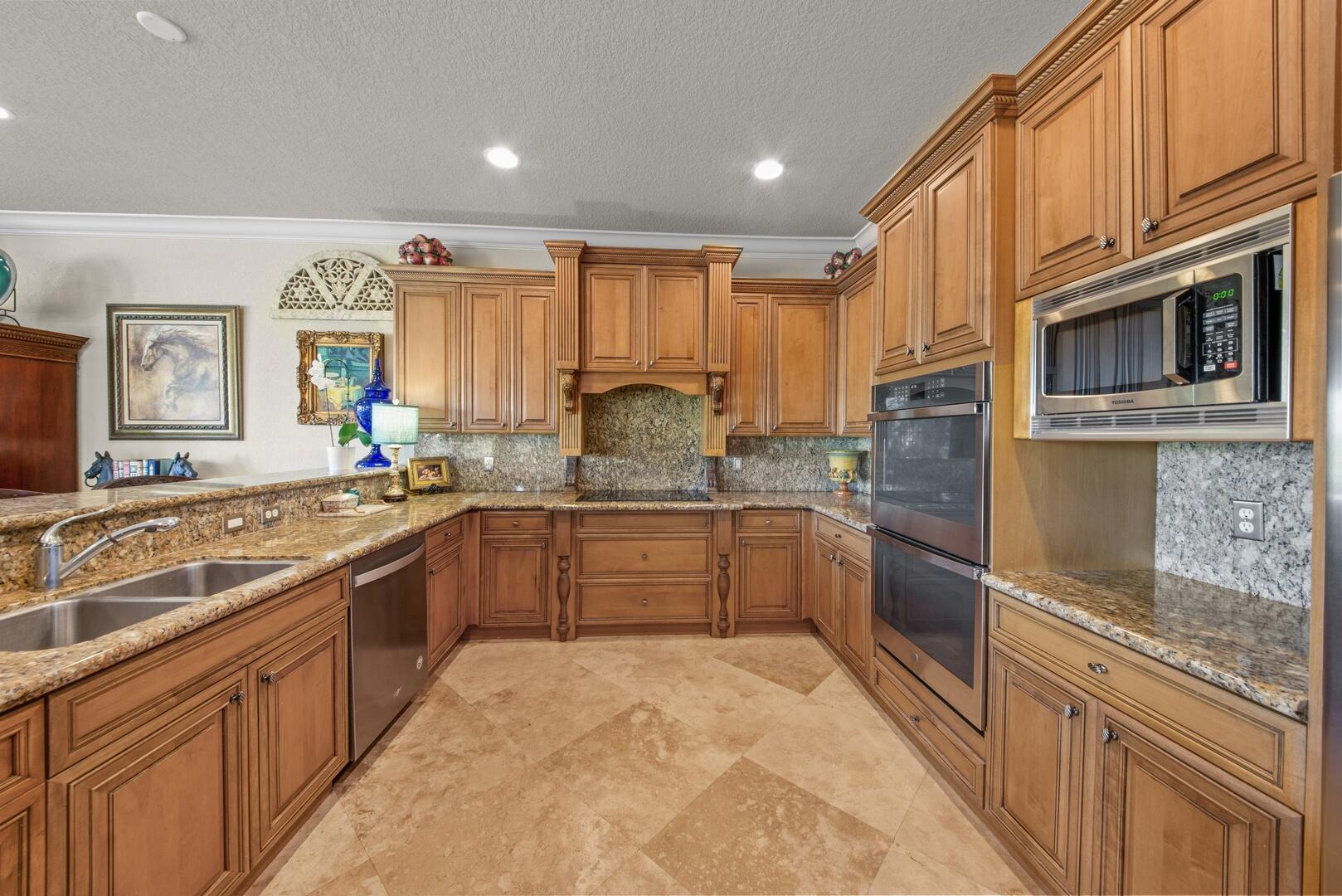 8815 Club Estates Way, Lake Worth