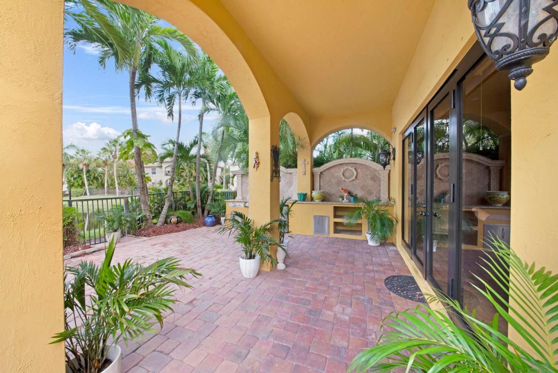8815 Club Estates Way, Lake Worth