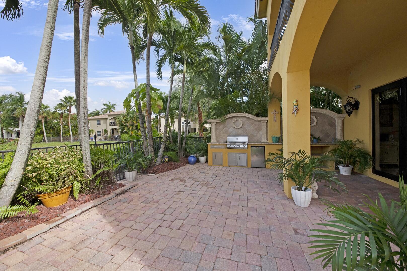 8815 Club Estates Way, Lake Worth
