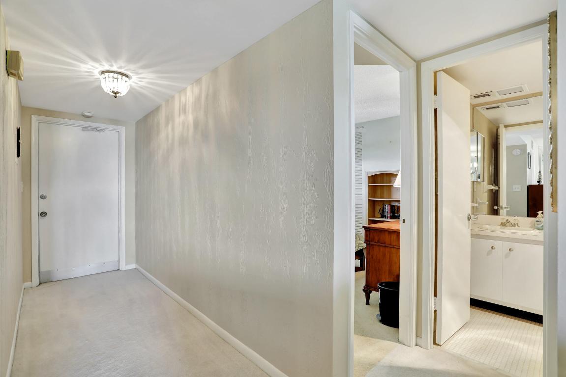 3535 Broken Woods Drive 402, Coral Springs Unit: 402