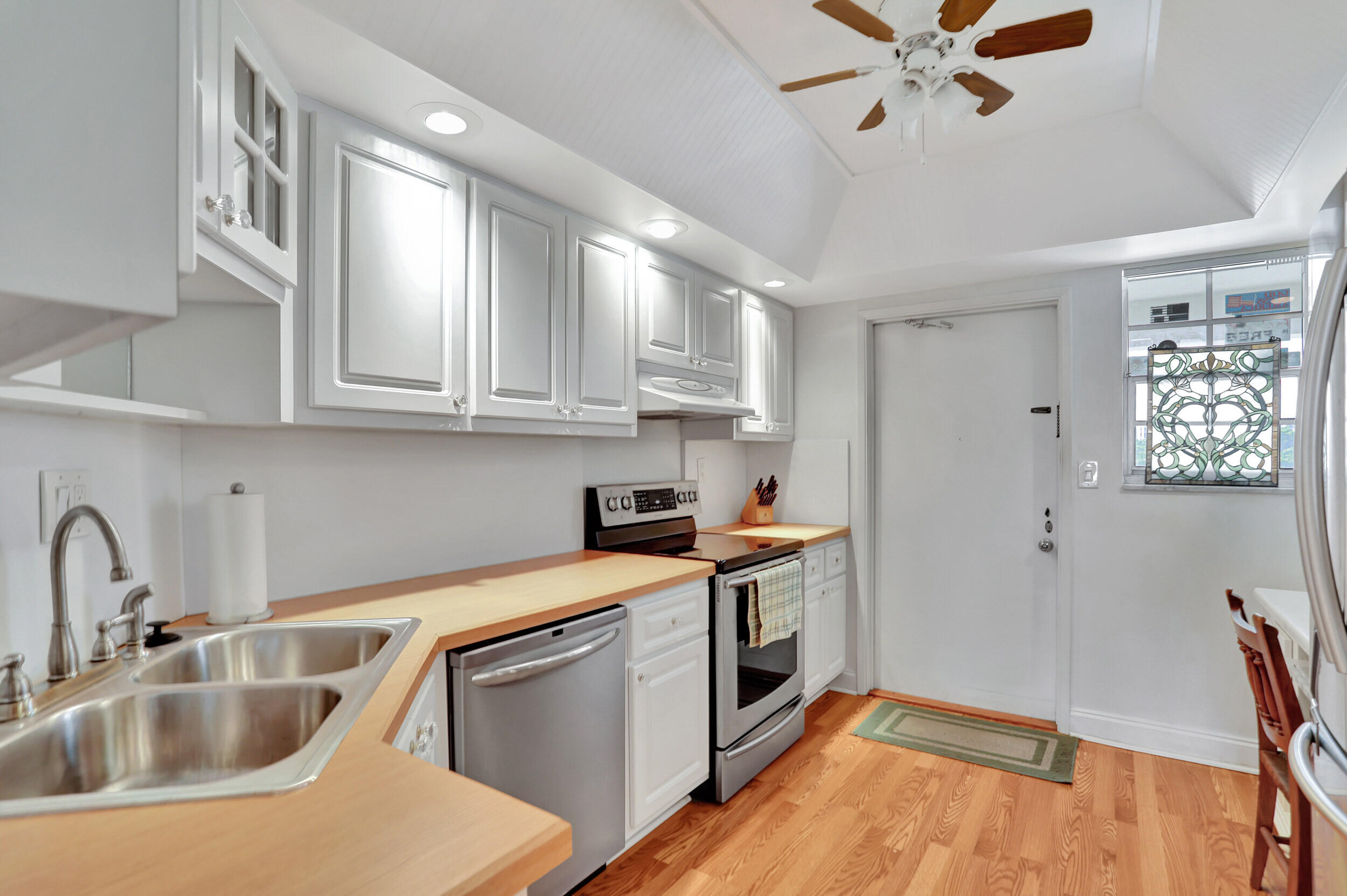 3535 Broken Woods Drive 402, Coral Springs Unit: 402