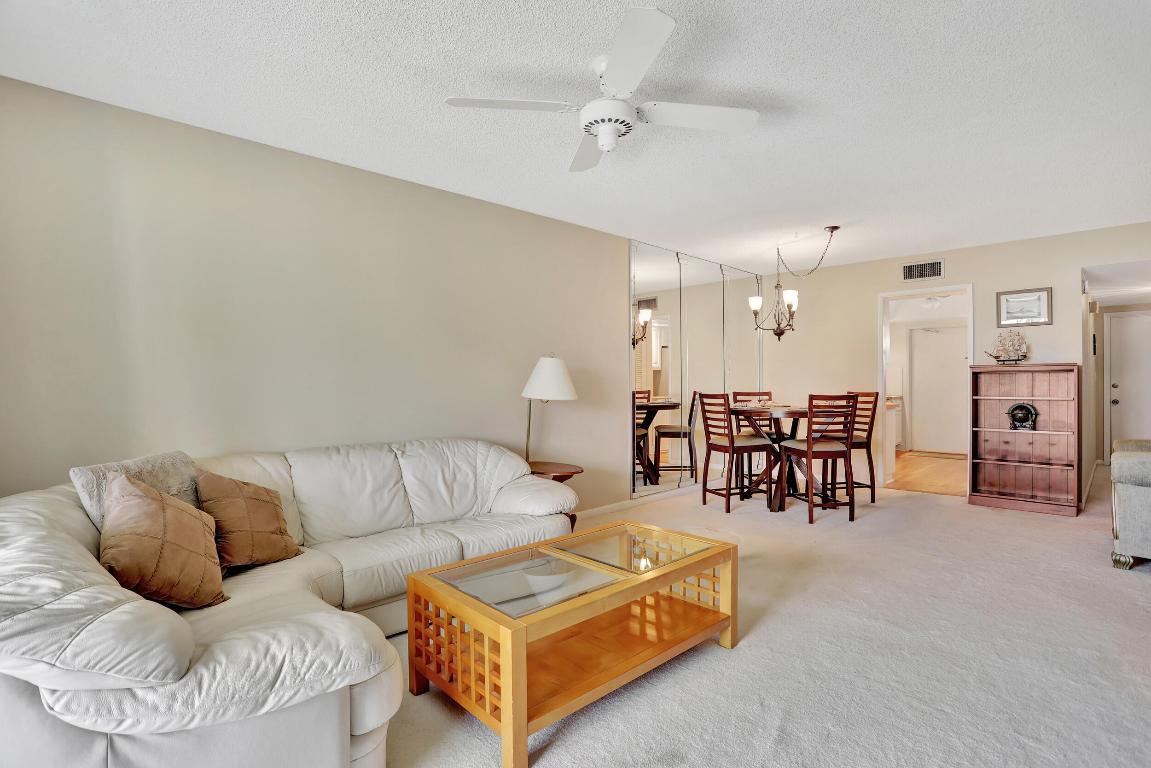 3535 Broken Woods Drive 402, Coral Springs Unit: 402