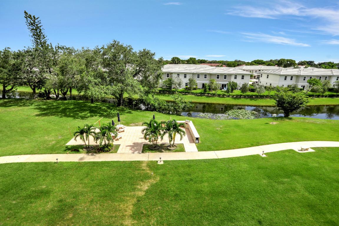 3535 Broken Woods Drive 402, Coral Springs Unit: 402