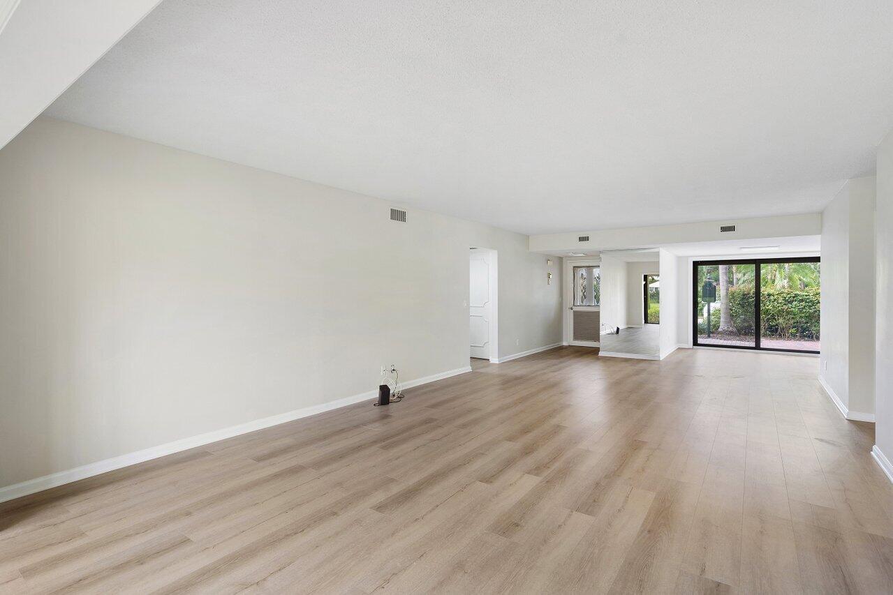 3725 Quail Ridge Drive N Unit: Bobwhite C