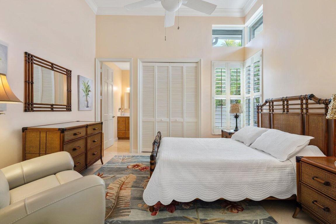 185 Orange Tree Drive, Atlantis