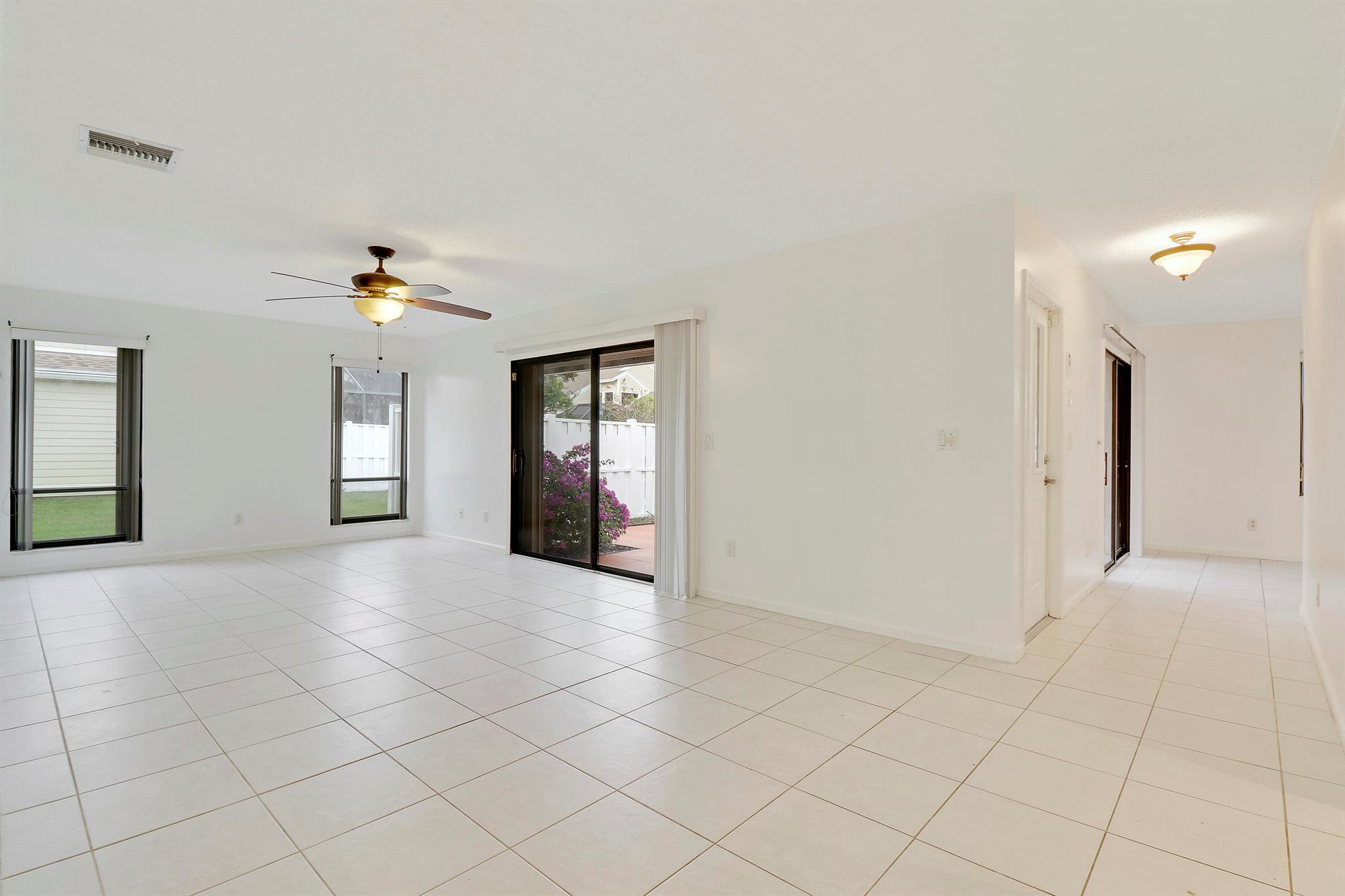 704 Summer Winds Lane