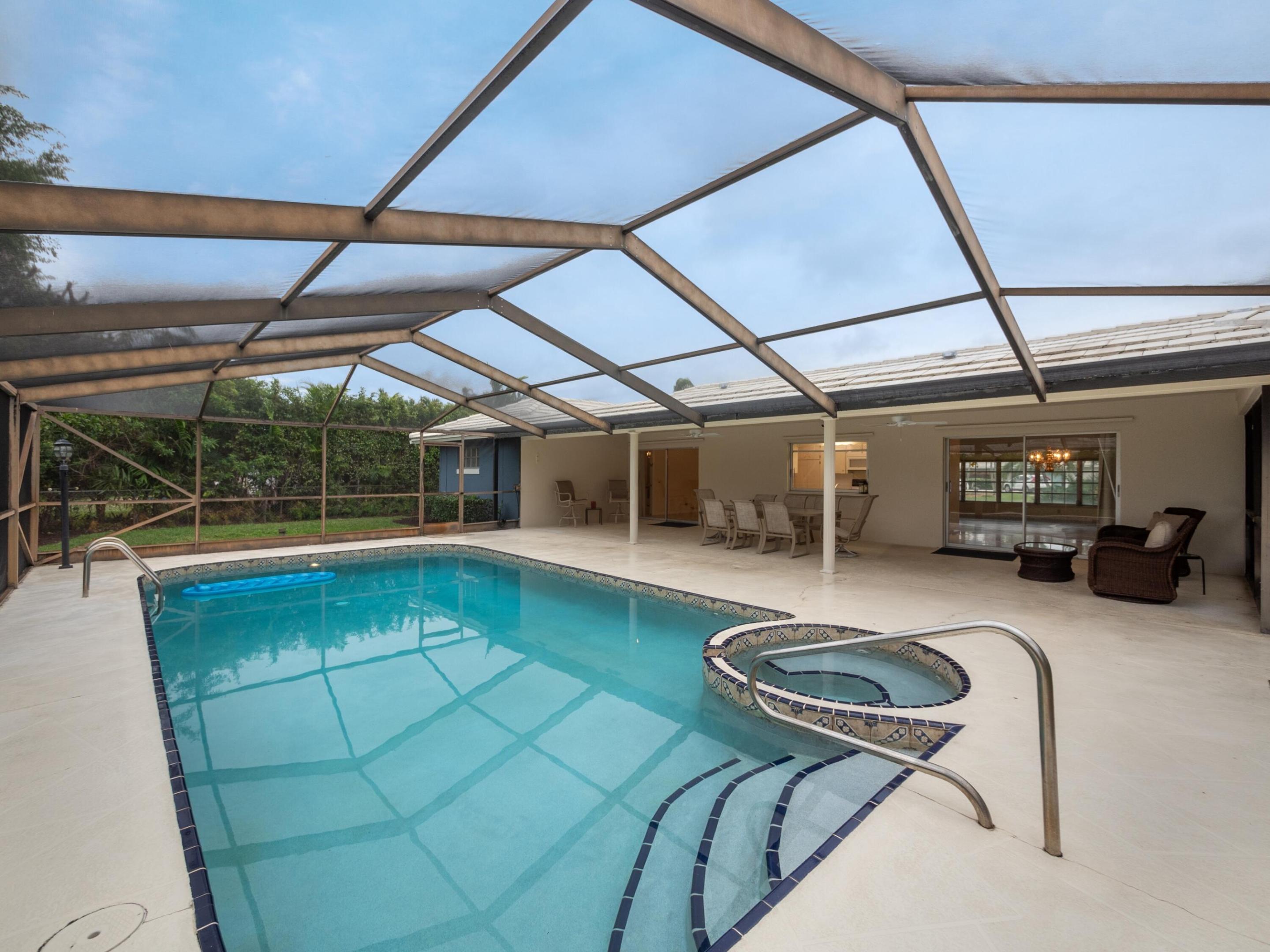 236 Gleneagles Drive, Atlantis