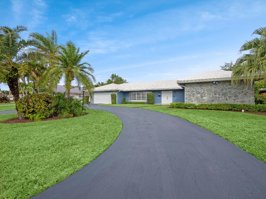 236 Gleneagles Drive, Atlantis