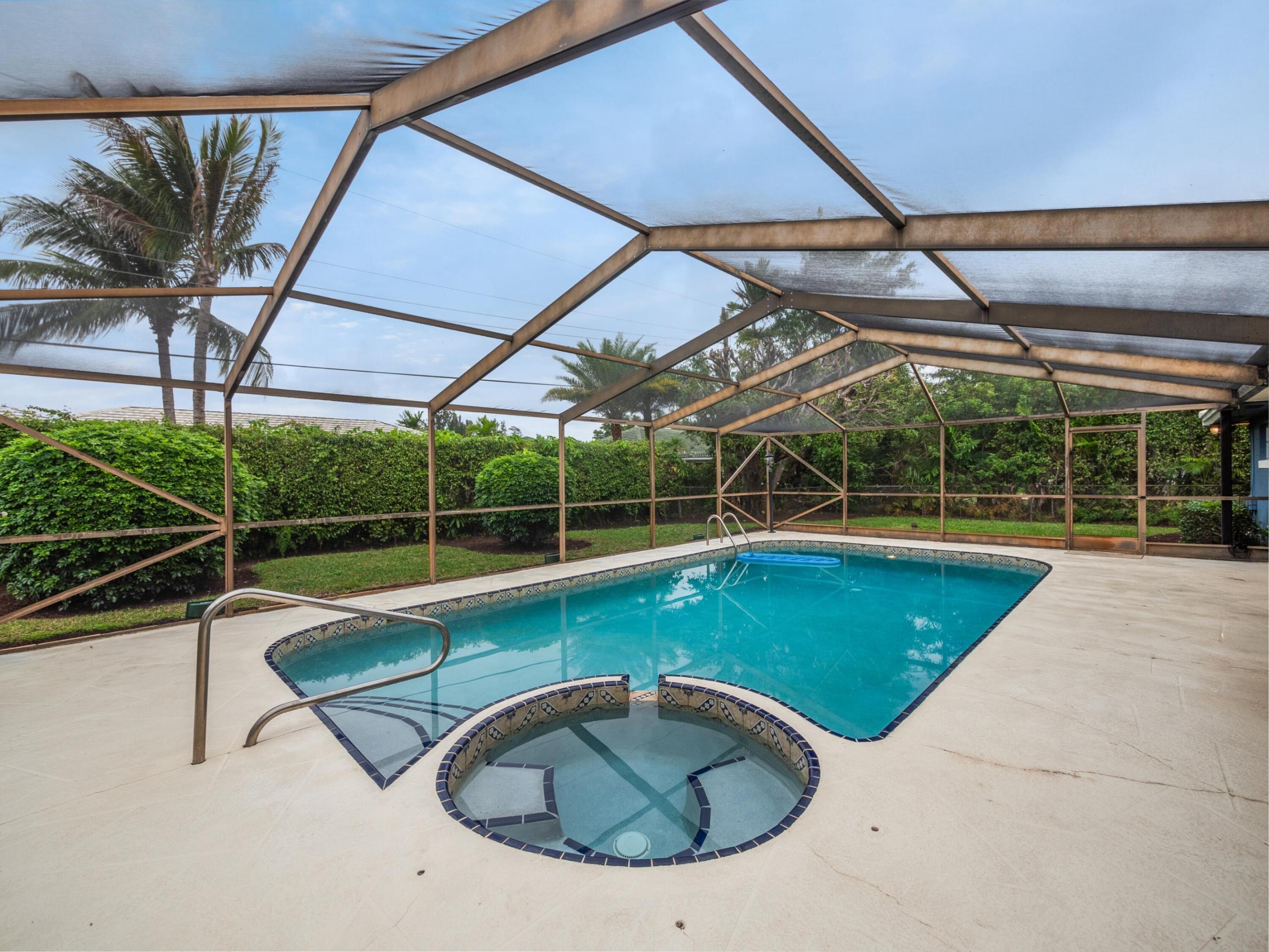 236 Gleneagles Drive, Atlantis