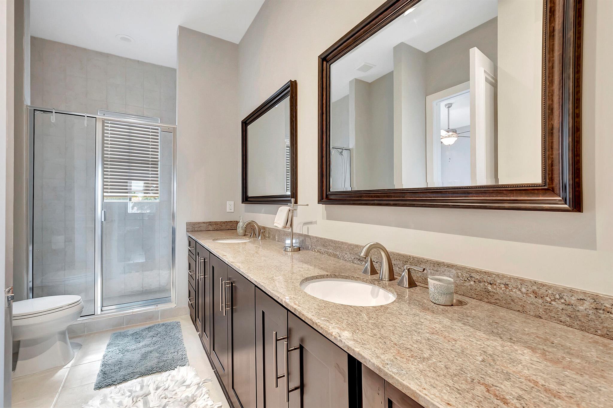 17979 Lake Azure Way