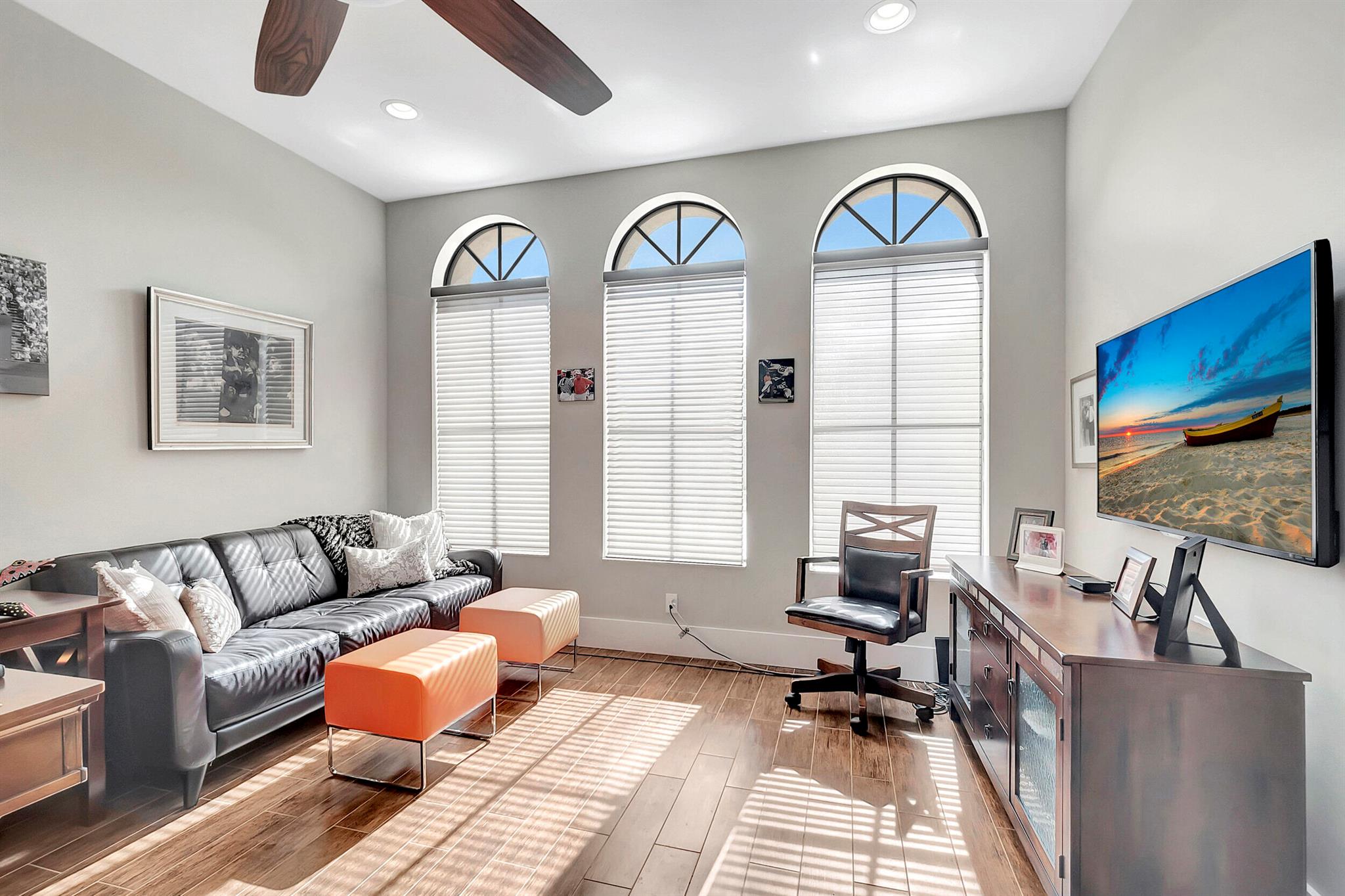 17979 Lake Azure Way