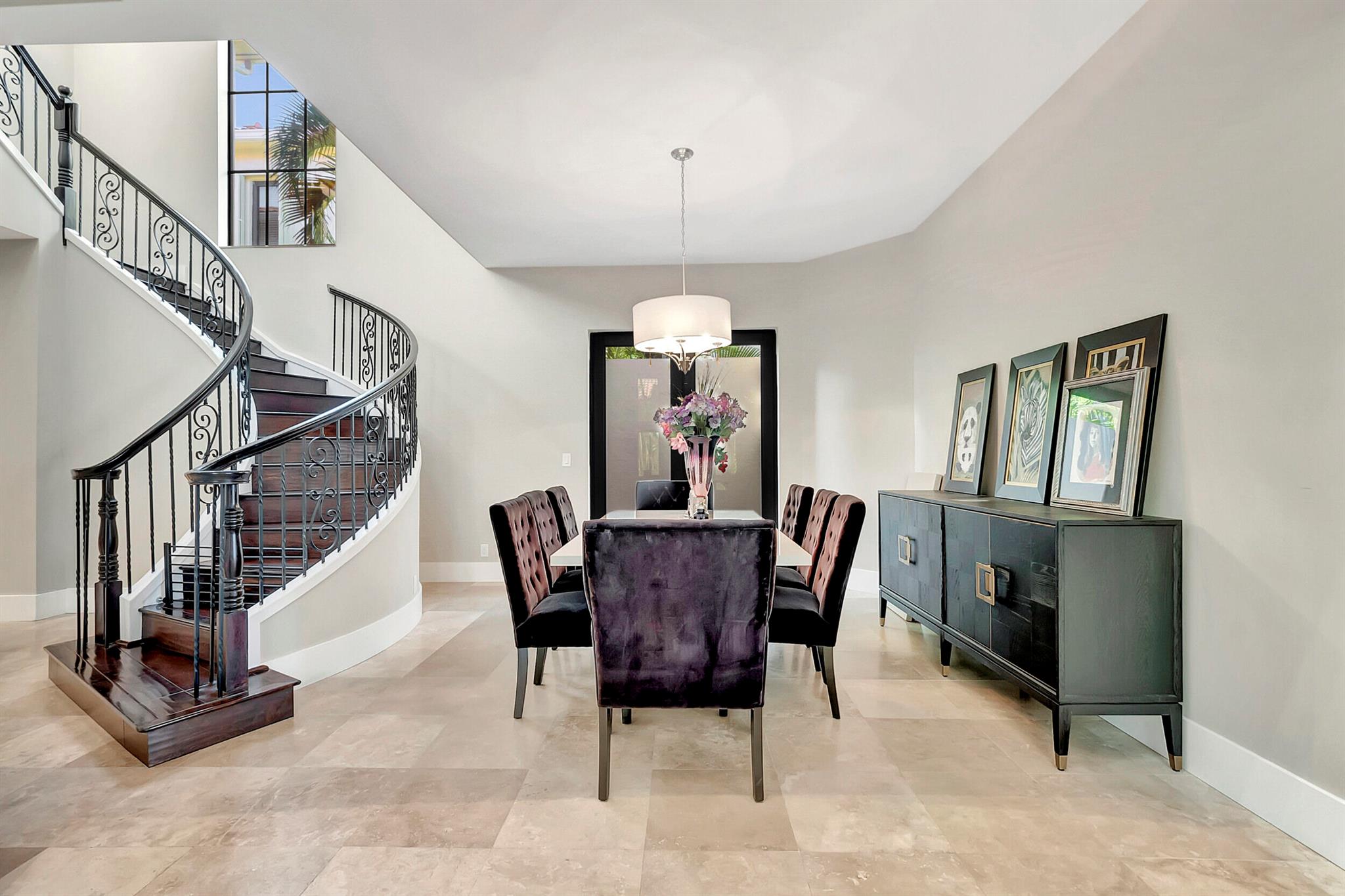 17979 Lake Azure Way