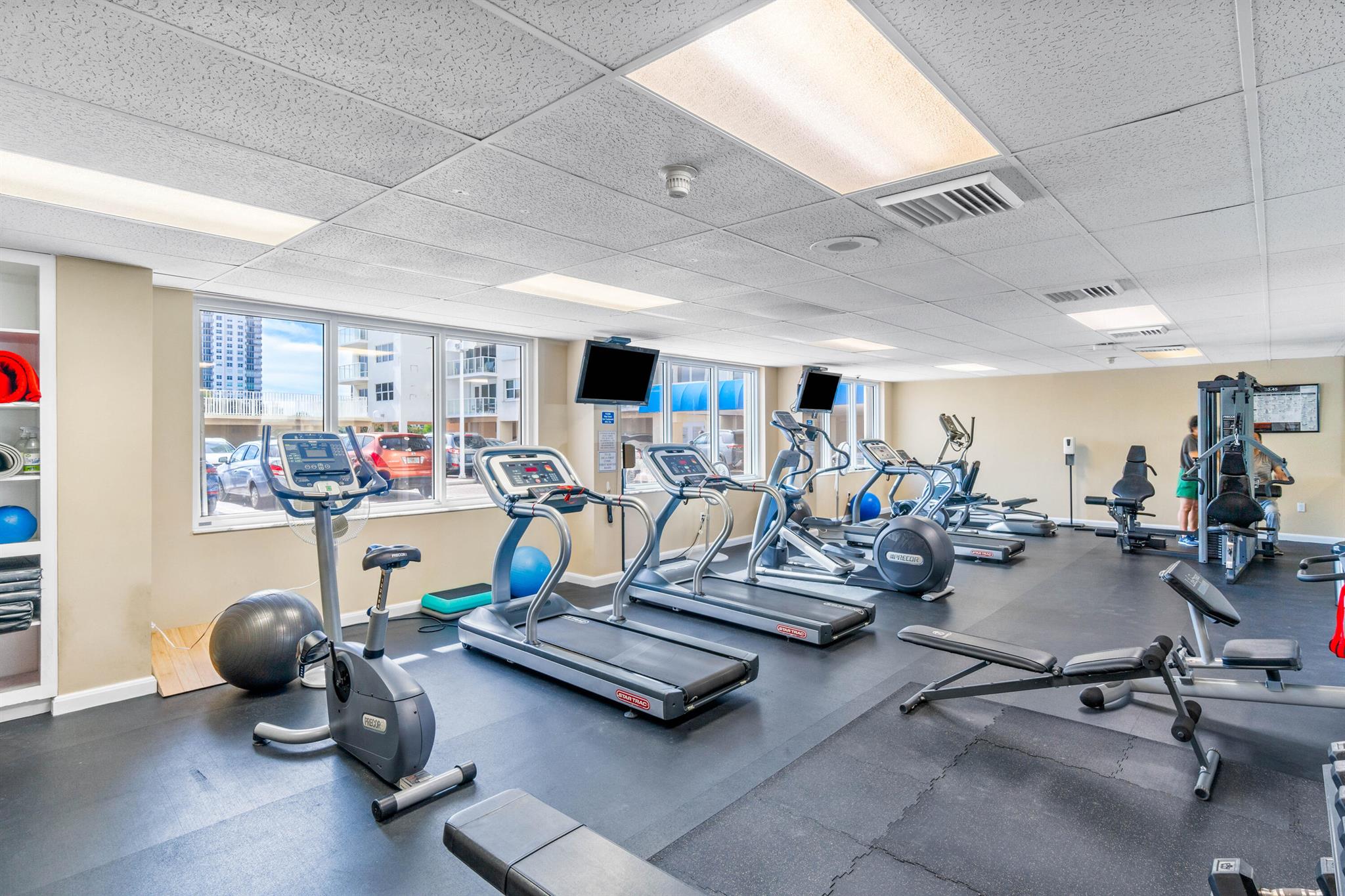 111 N Pompano Beach Boulevard Unit: 814