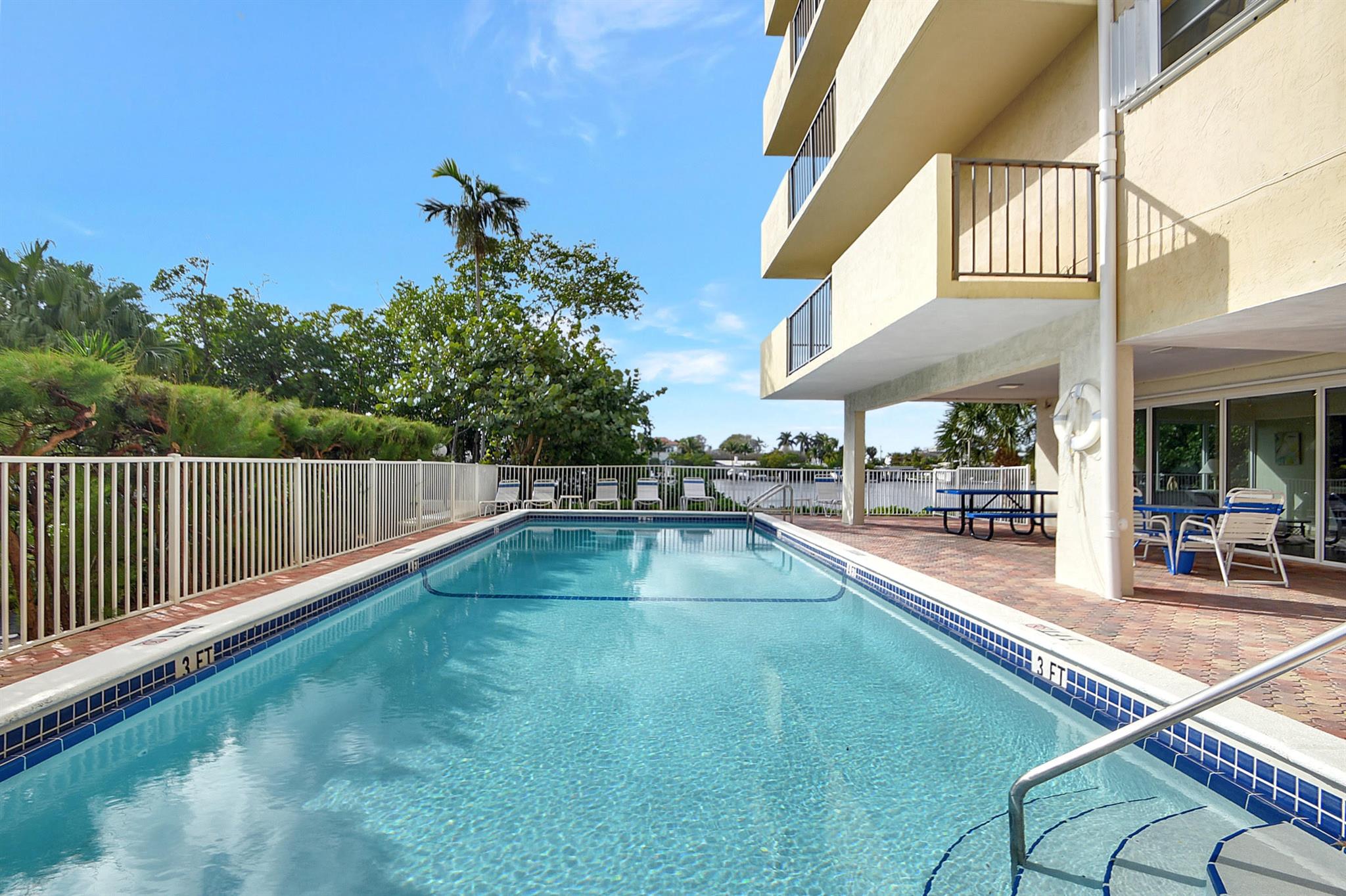 3581 S Ocean Boulevard Unit: 6b