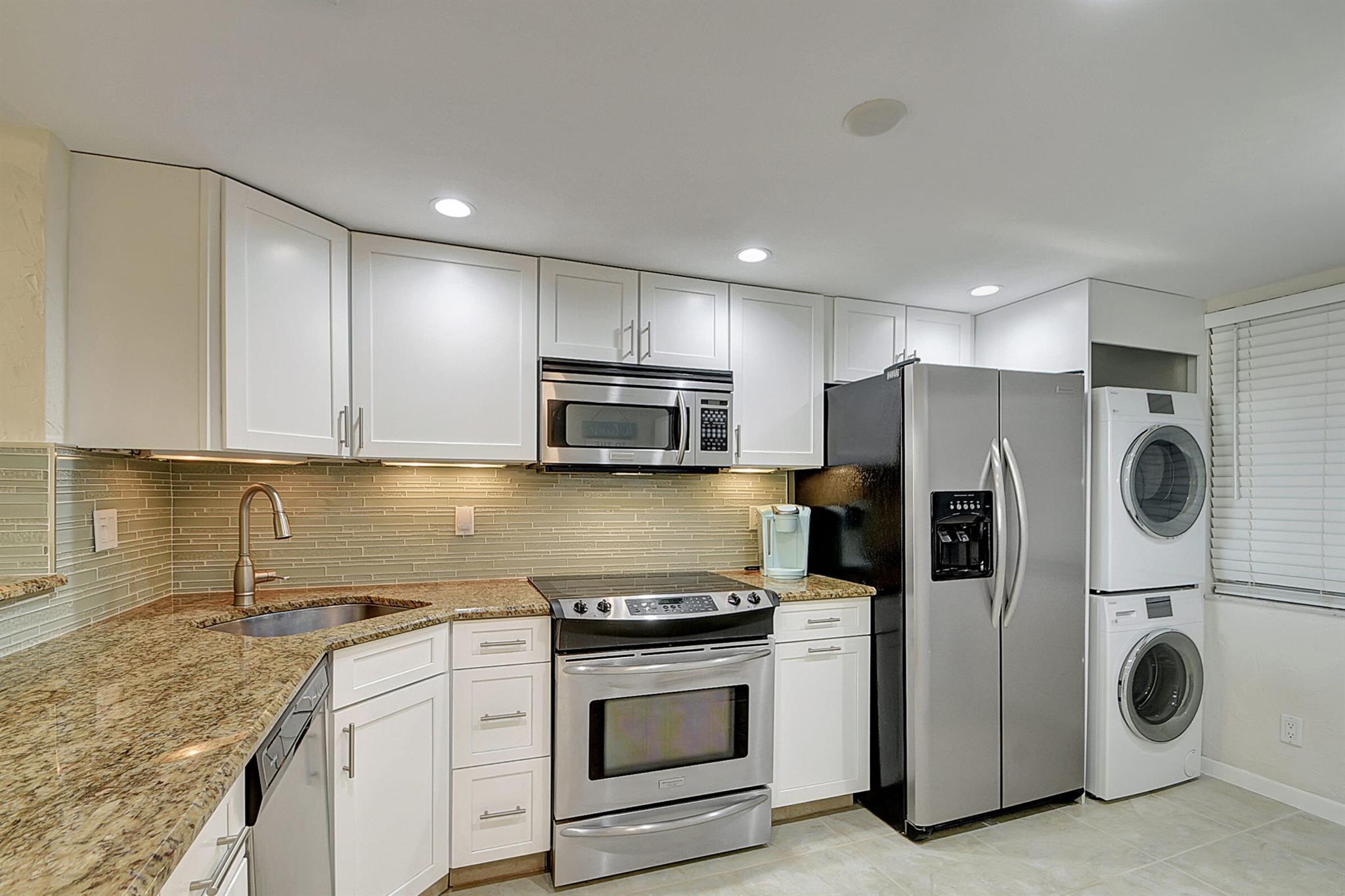 3581 S Ocean Boulevard Unit: 6b