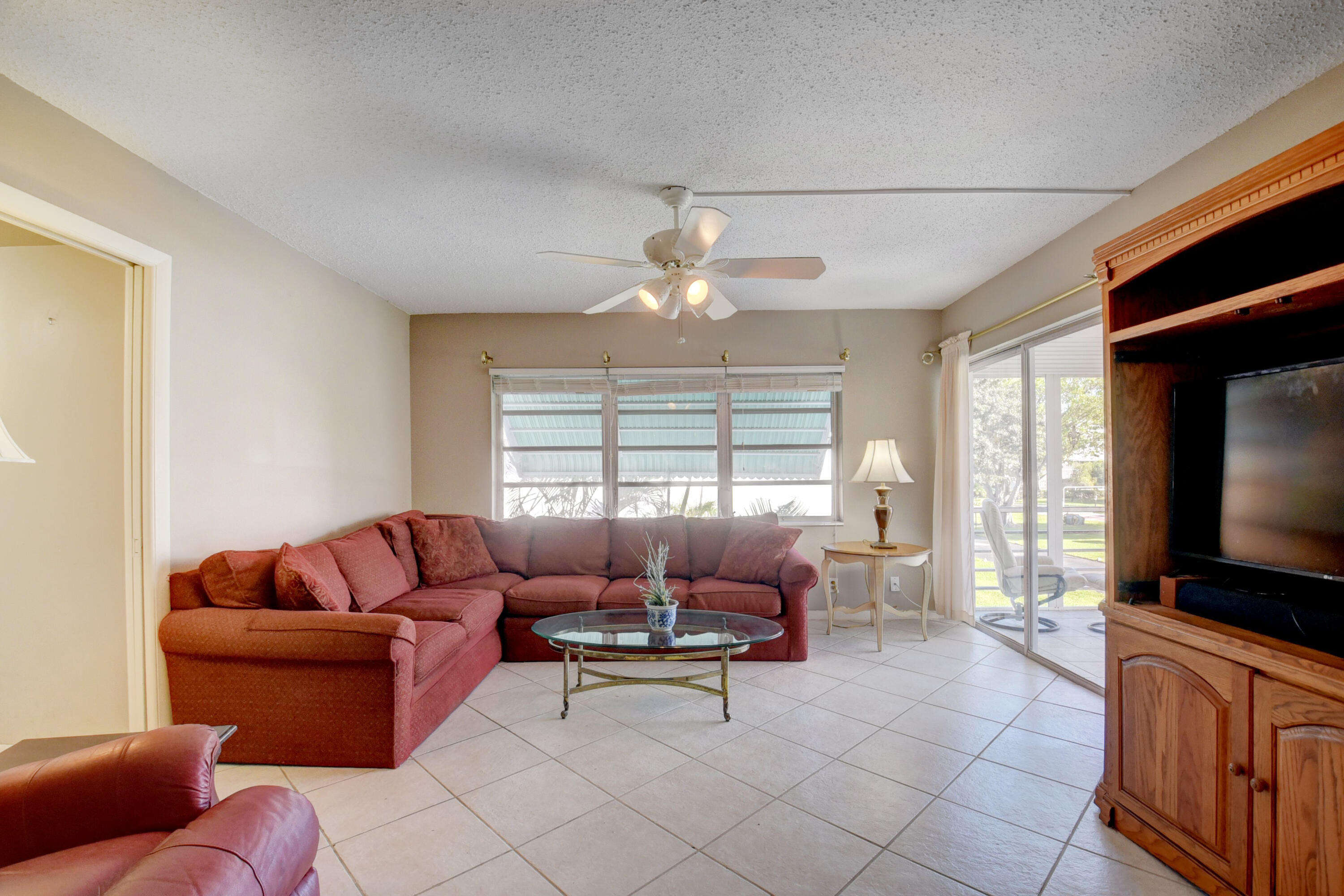25 SE 13th Street B6, Boca Raton Unit: B6