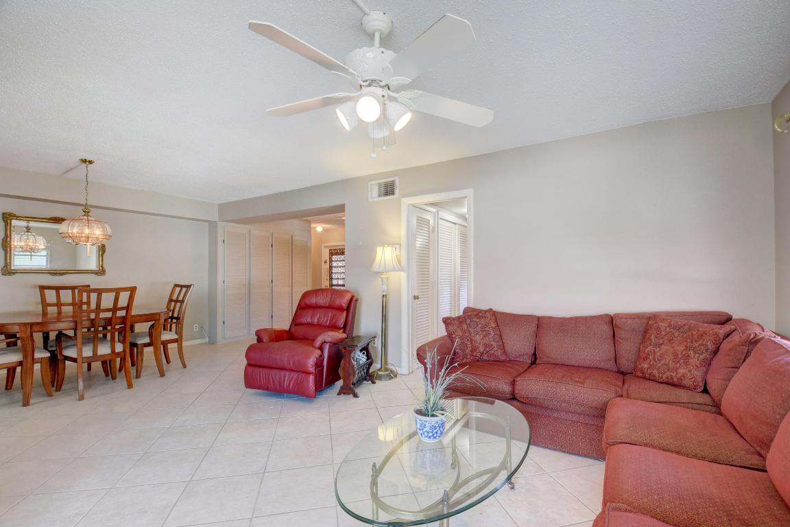 25 SE 13th Street B6, Boca Raton Unit: B6