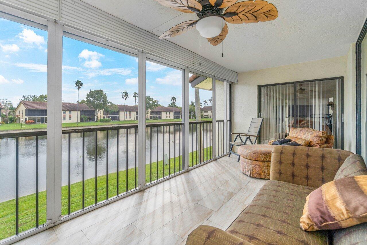 10279 N Circle Lake Drive Unit: 201